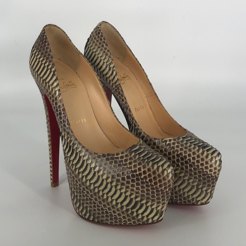 Daffodil Christian Louboutin Platforms